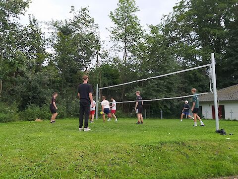 Volleyball und Sport bei JMEM Hainichen